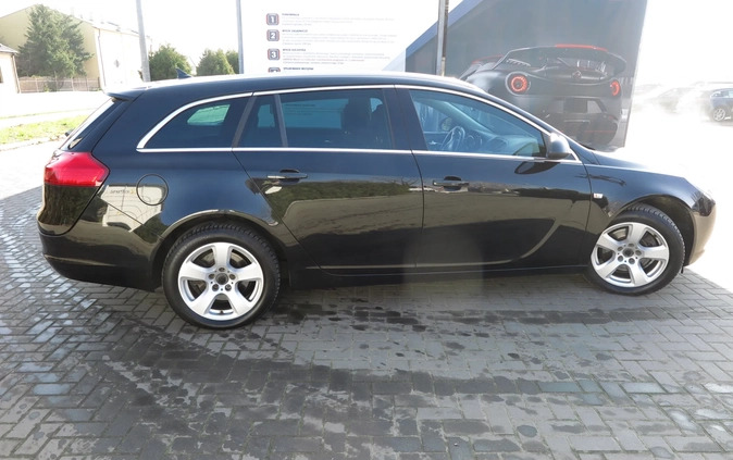 Opel Insignia cena 20990 przebieg: 250000, rok produkcji 2011 z Zabłudów małe 529